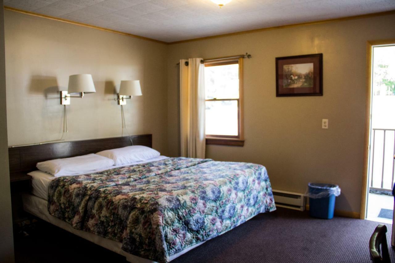 Fran Cove Motel Lake George Exterior photo